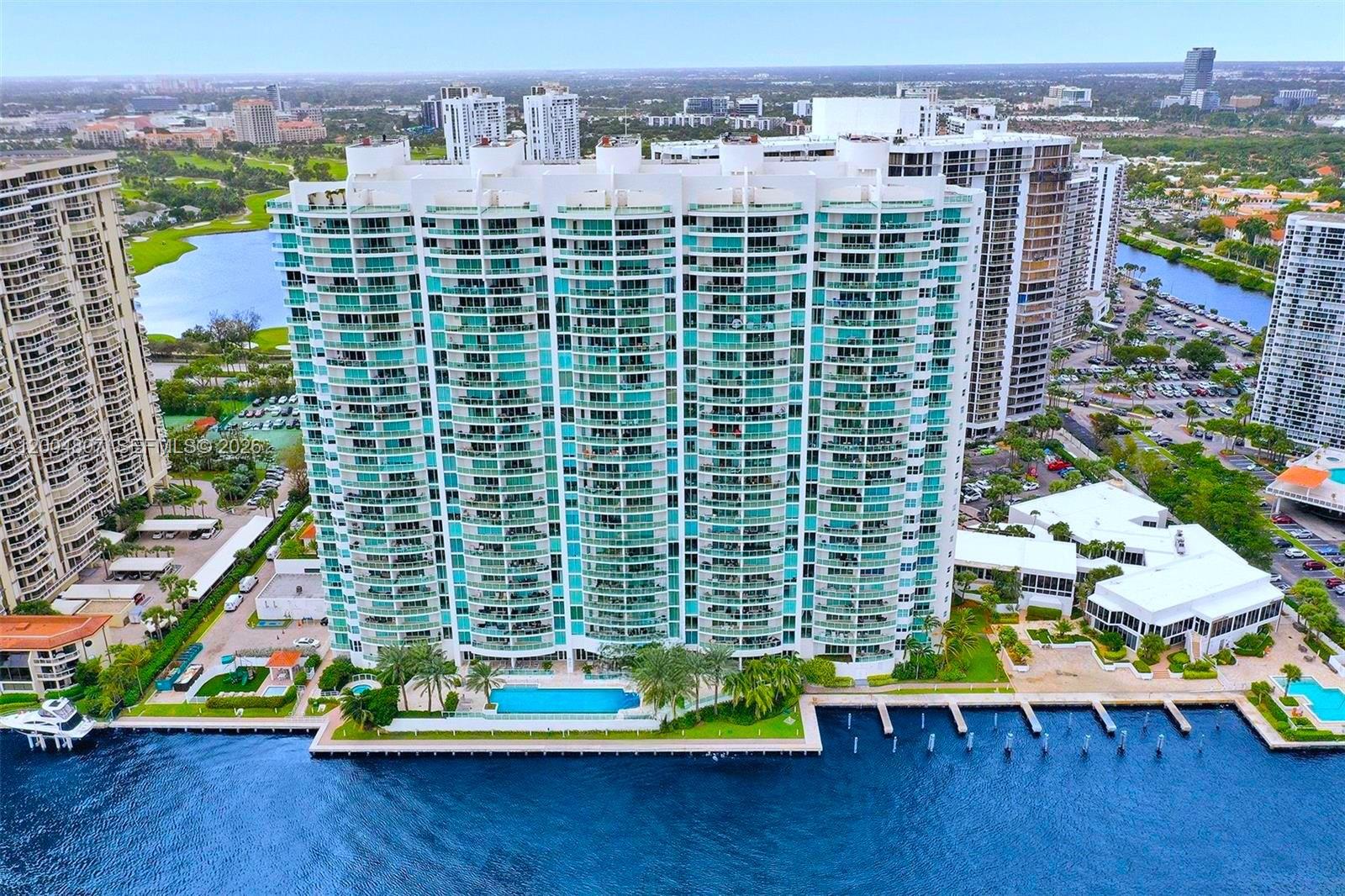 20201 E Country Club Dr #2806/07, Aventura FL 33180