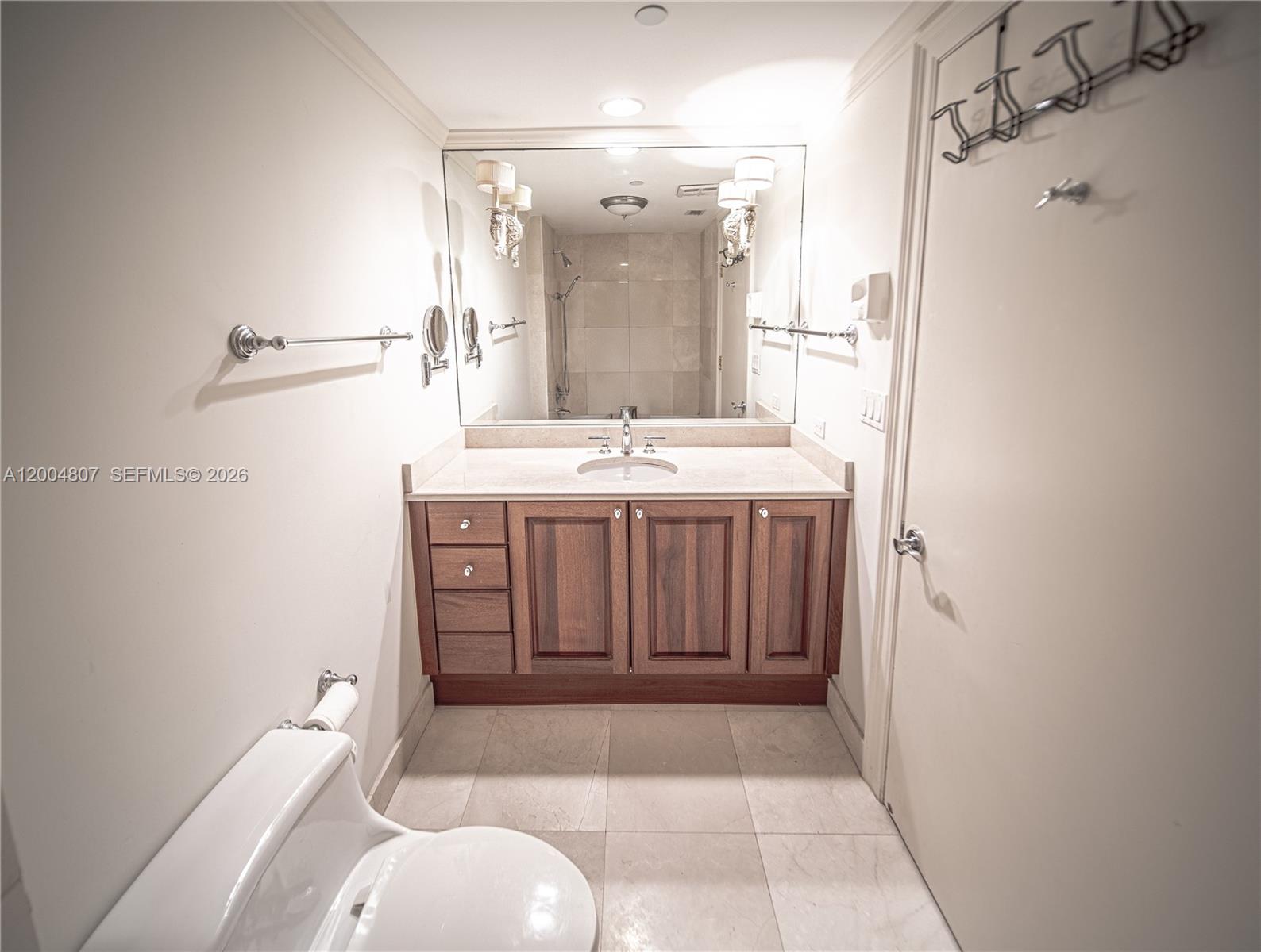 20201 E Country Club Dr #2806/07, Aventura FL 33180