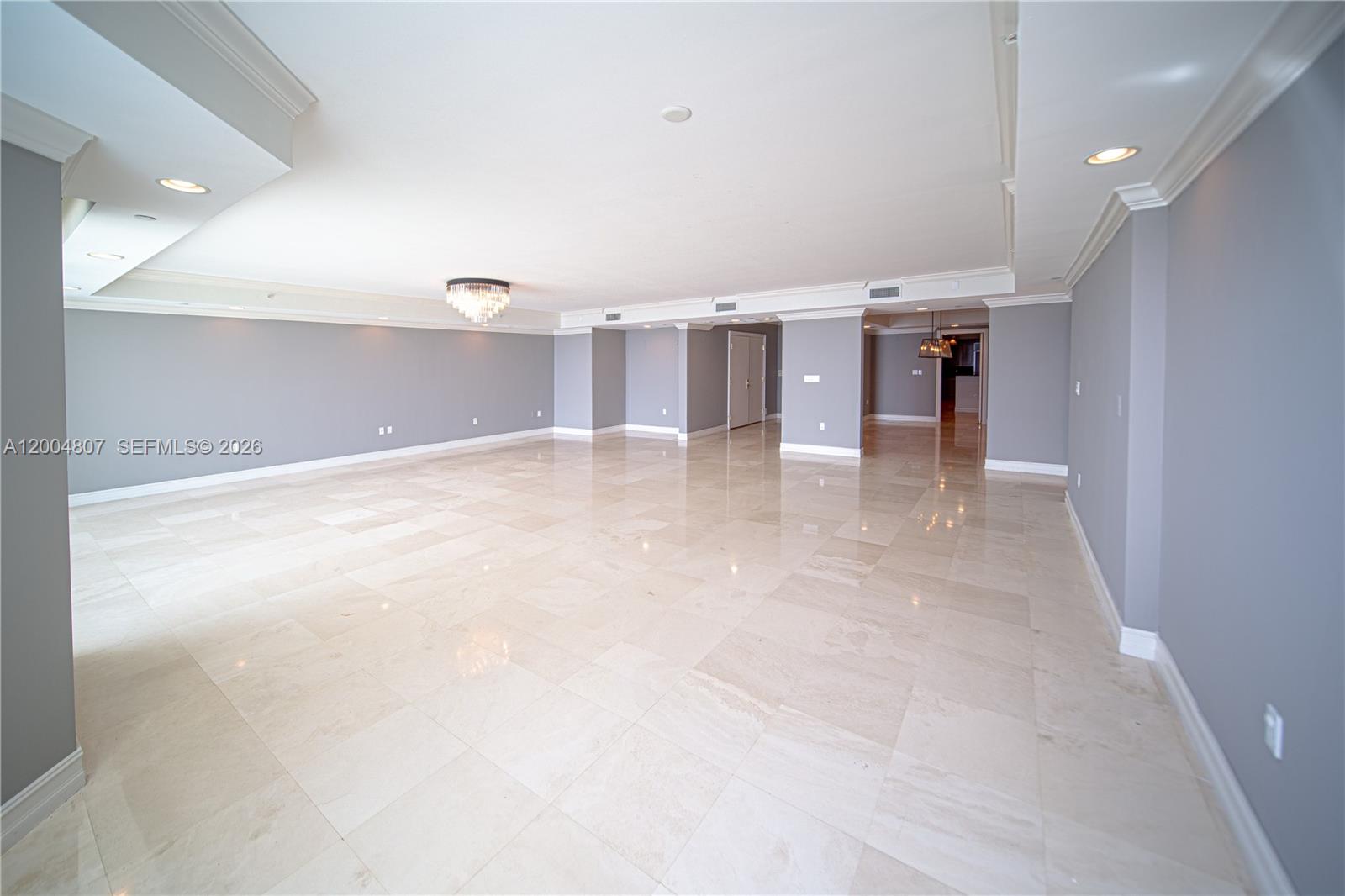 20201 E Country Club Dr #2806/07, Aventura FL 33180