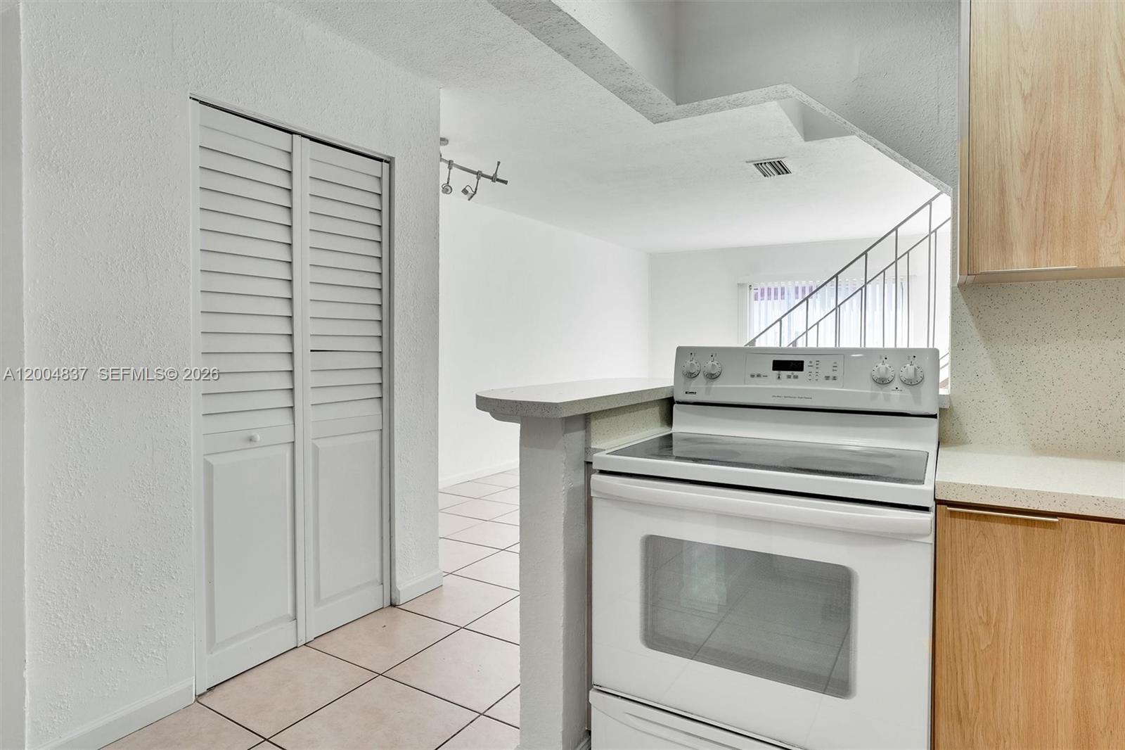 8650 SW 67th Ave #1025, Pinecrest FL 33156