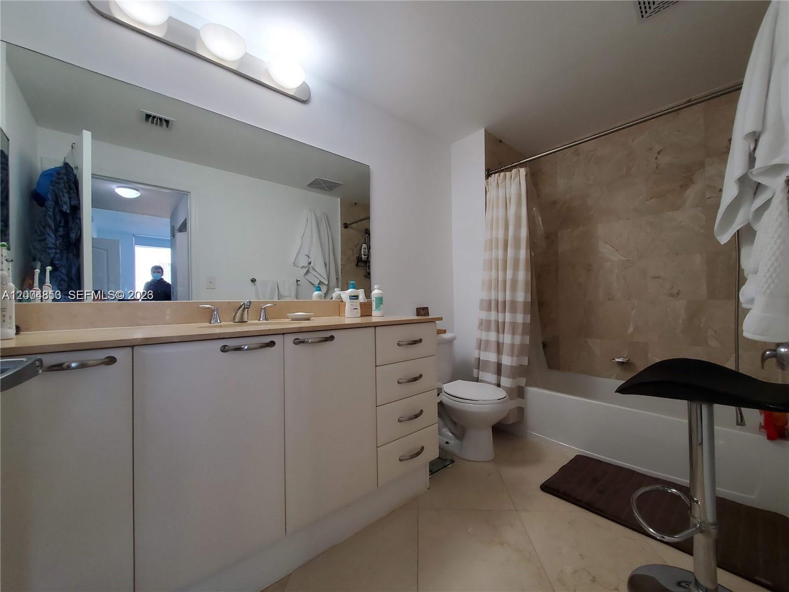 2101 Brickell Ave #3502, Miami FL 33129