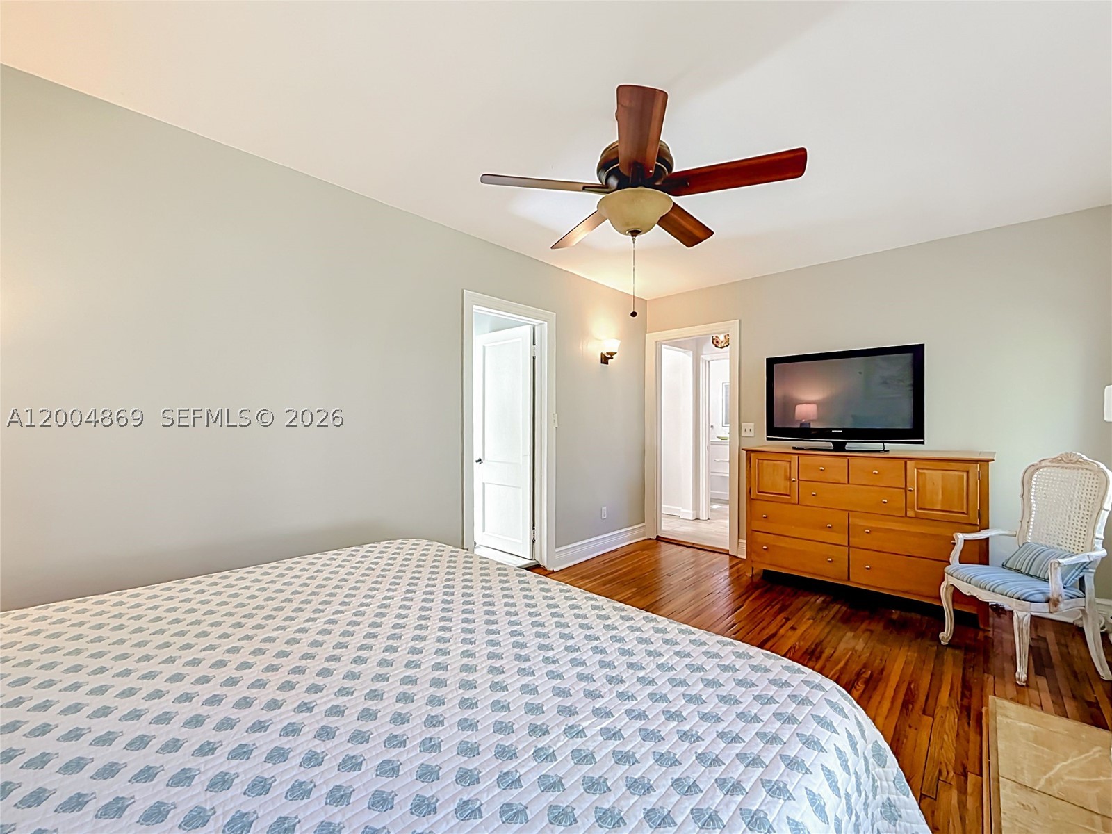 1029 Harrison St, Hollywood FL 33019