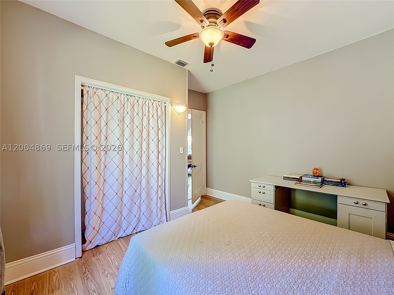 1029 Harrison St, Hollywood FL 33019