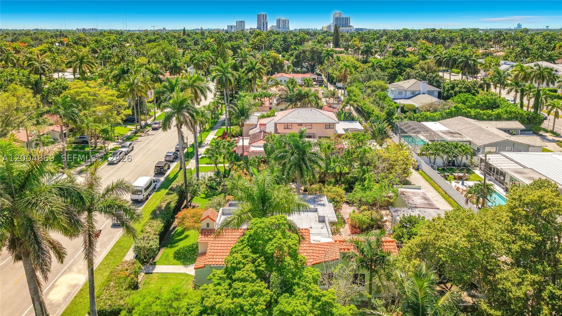 1029 Harrison St, Hollywood FL 33019