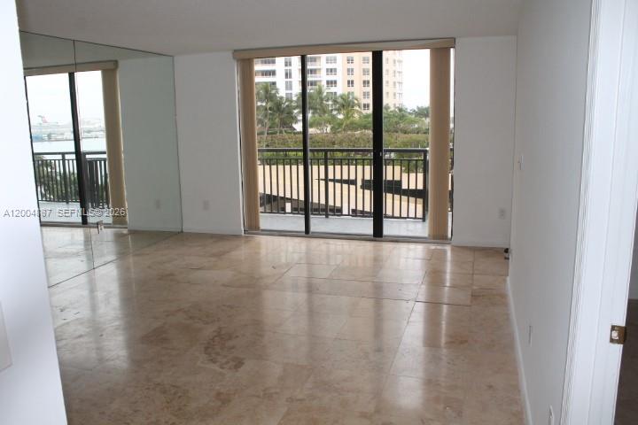540 Brickell Key Dr #724, Miami FL 33131