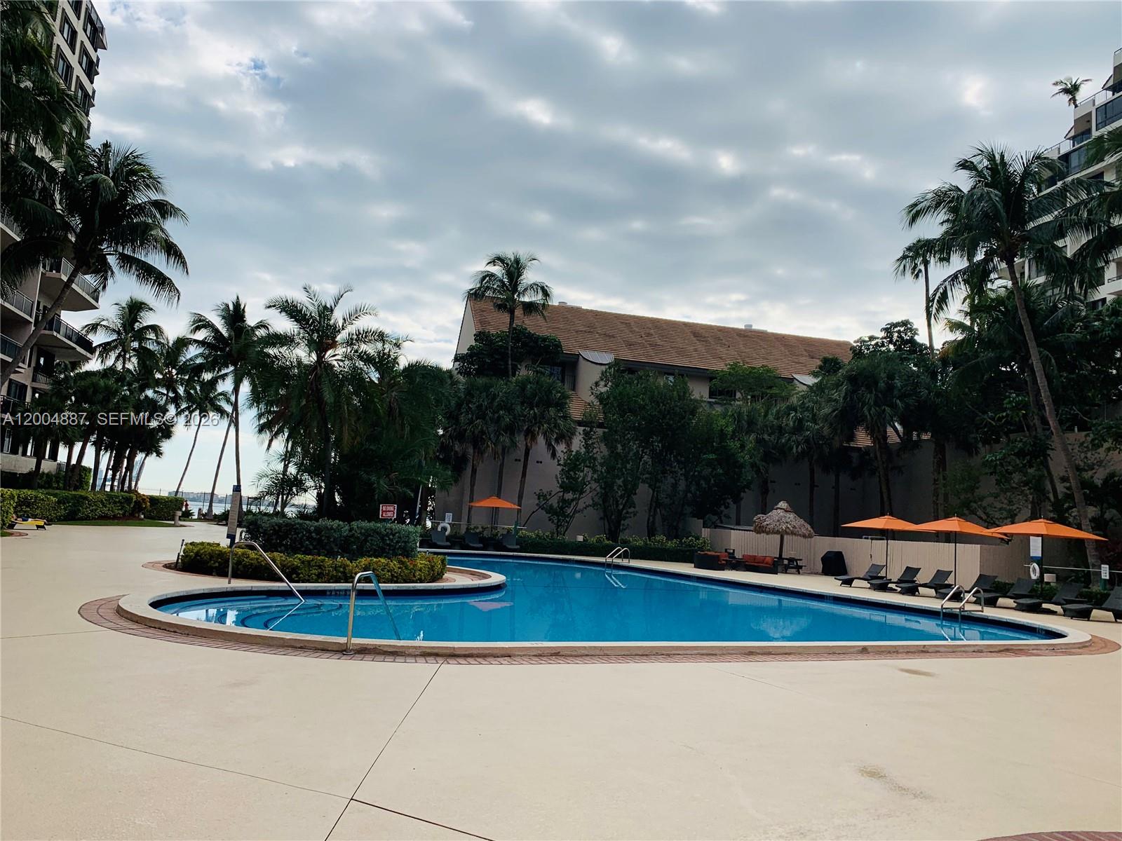 540 Brickell Key Dr #724, Miami FL 33131