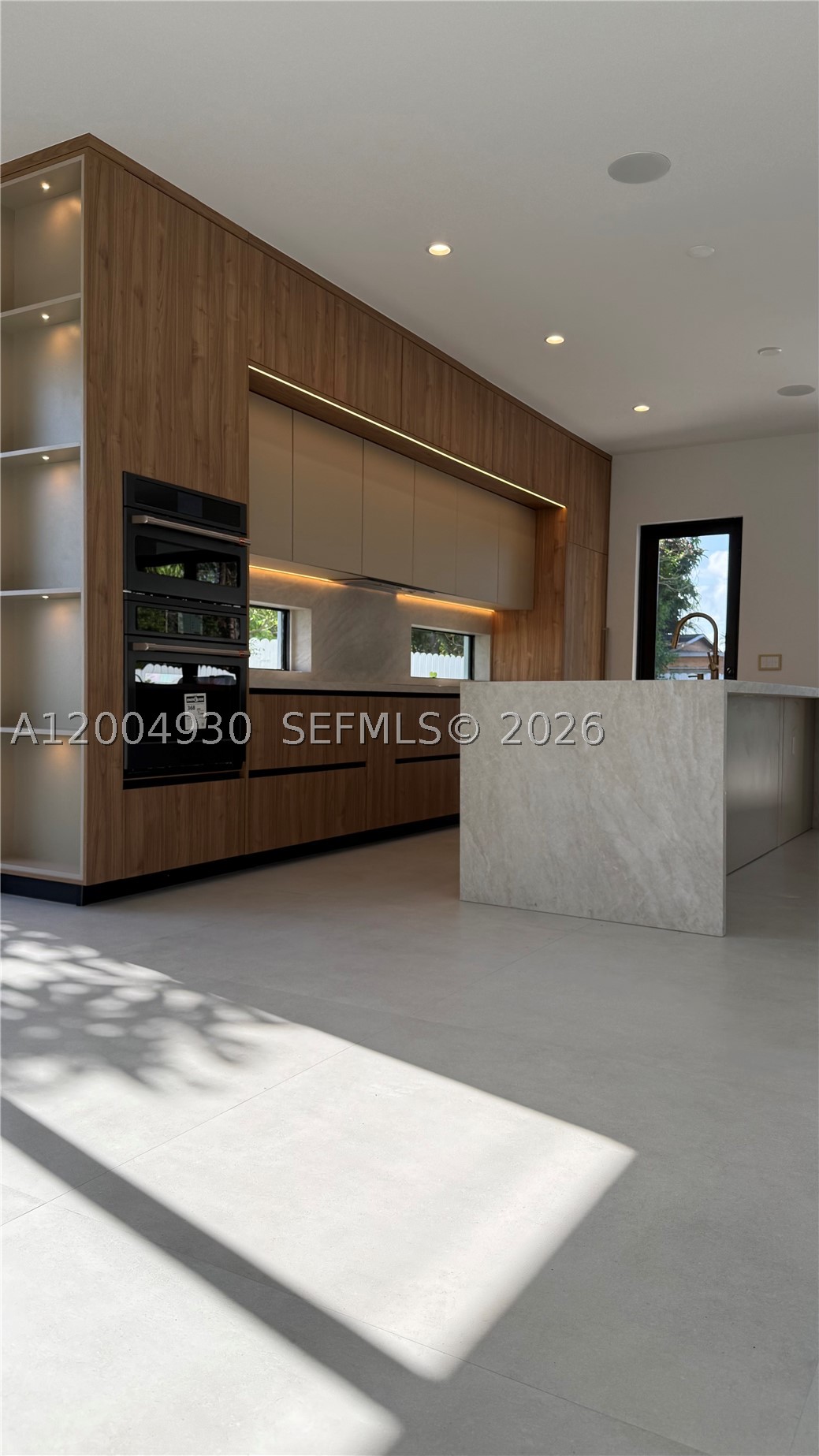 6449 SW 28th St, Miami FL 33155
