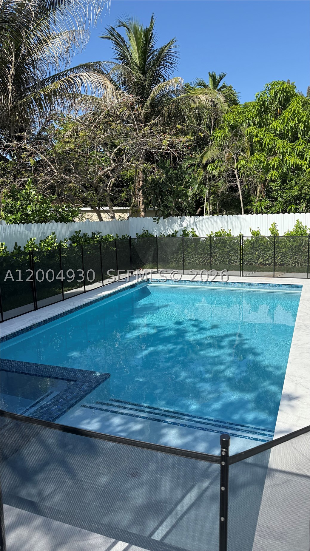 6449 SW 28th St, Miami FL 33155