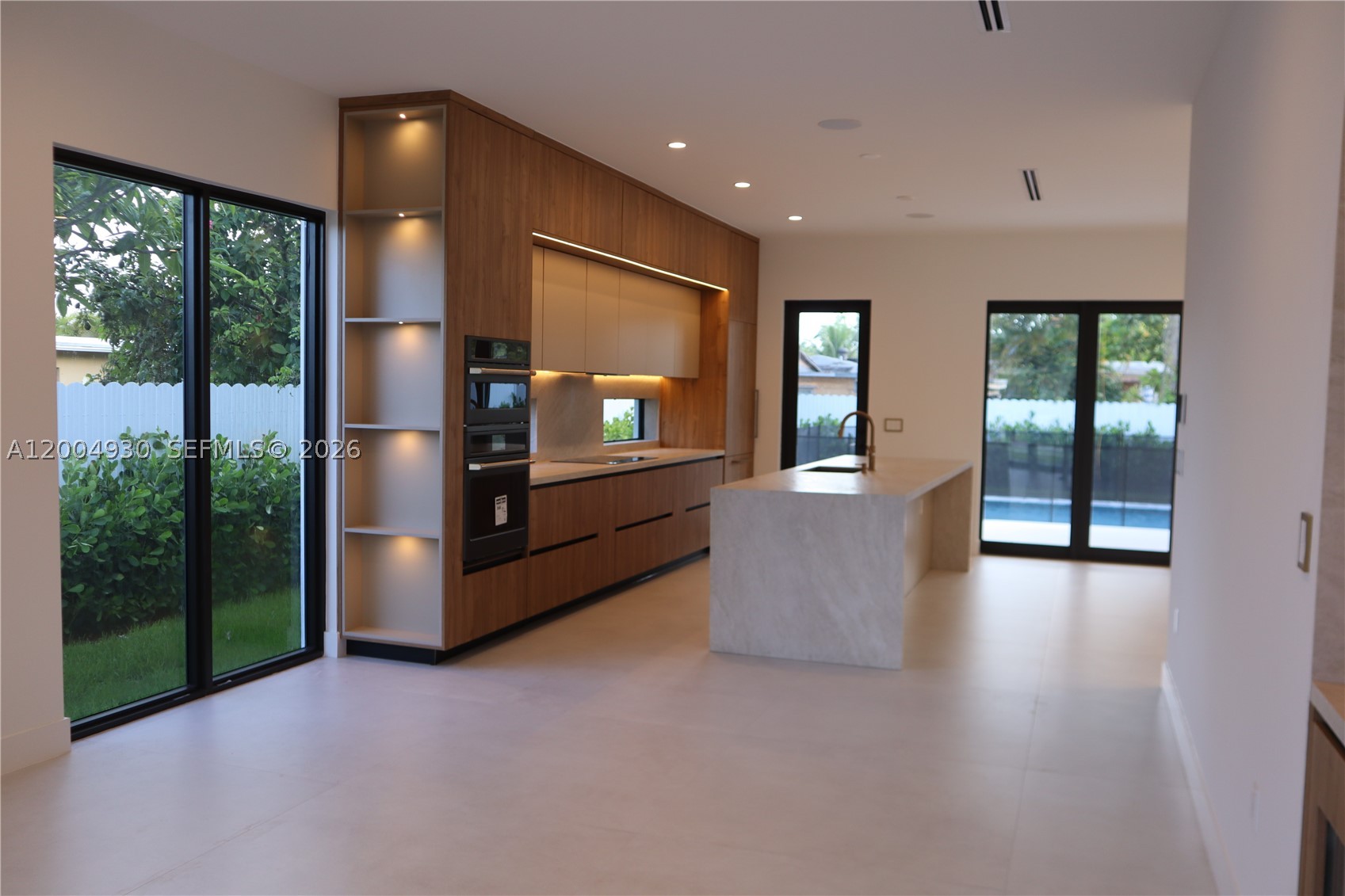 6449 SW 28th St, Miami FL 33155