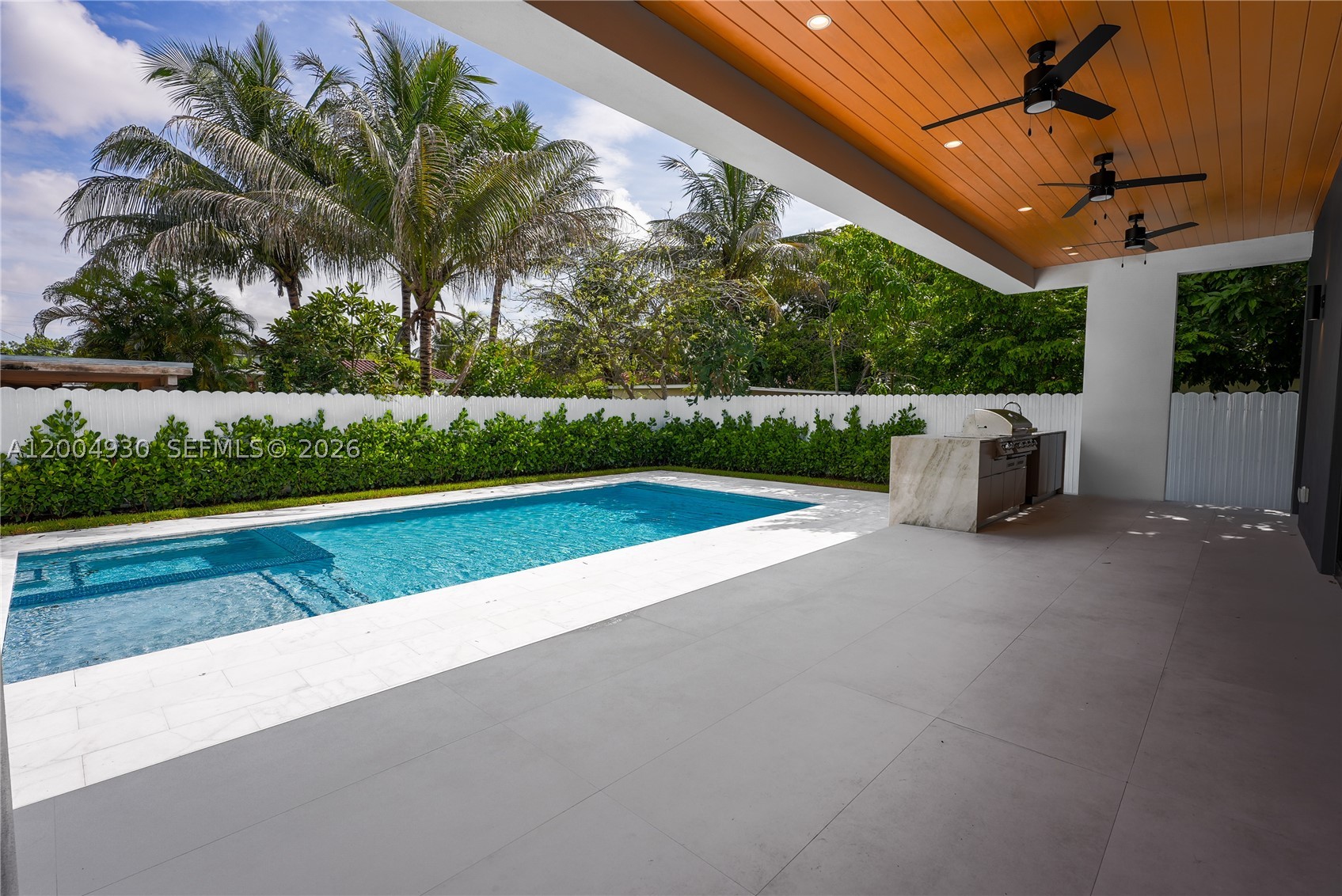6449 SW 28th St, Miami FL 33155