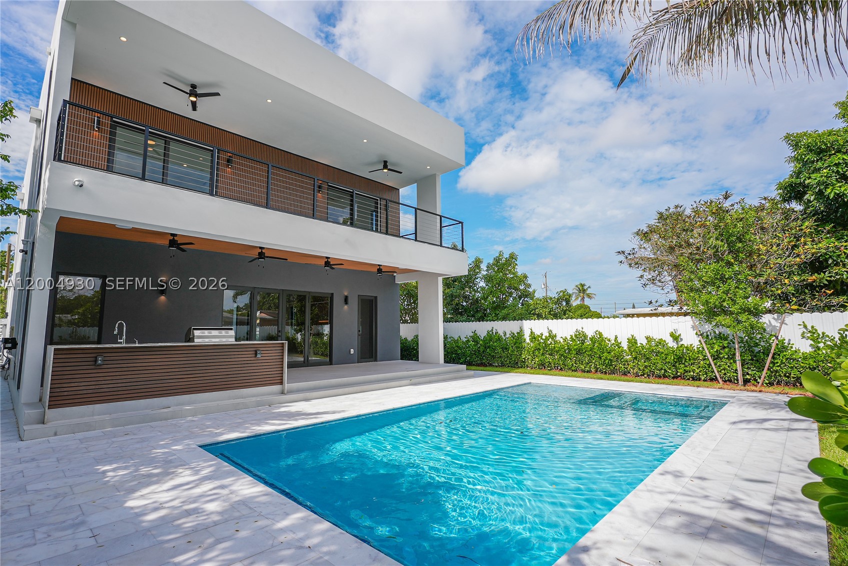 6449 SW 28th St, Miami FL 33155