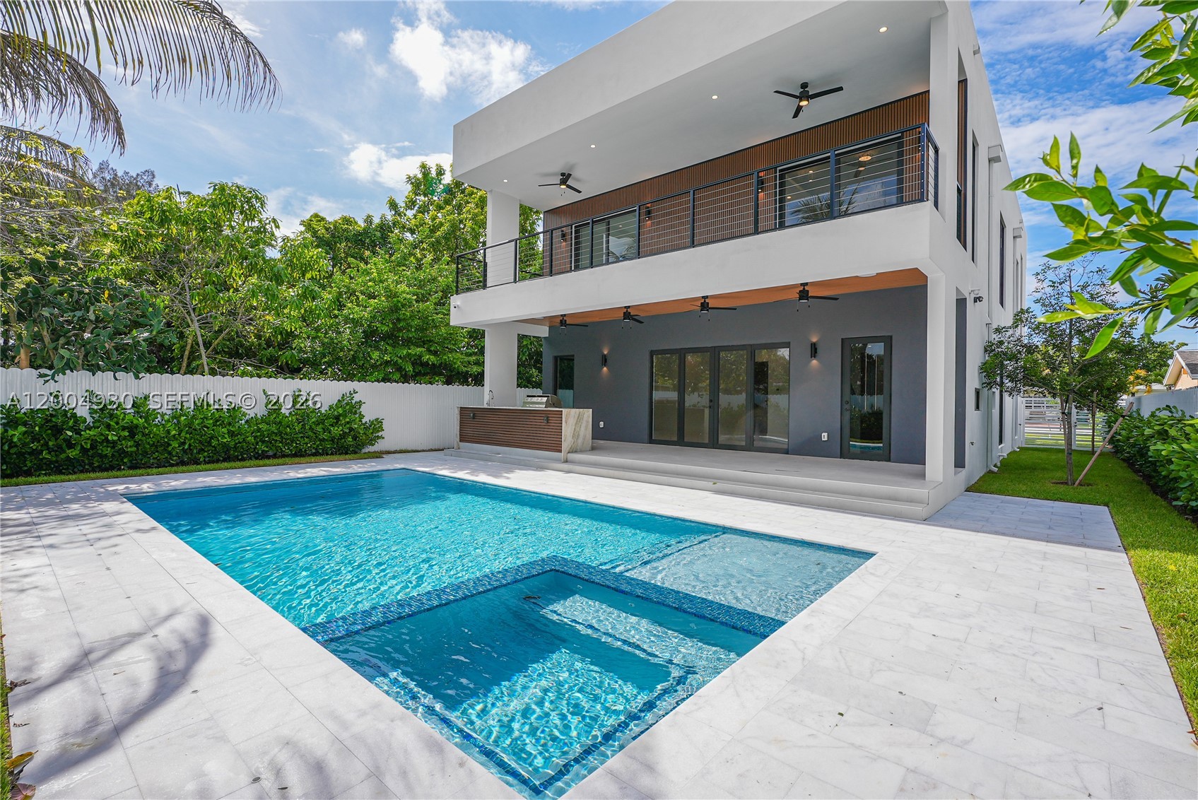 6449 SW 28th St, Miami FL 33155