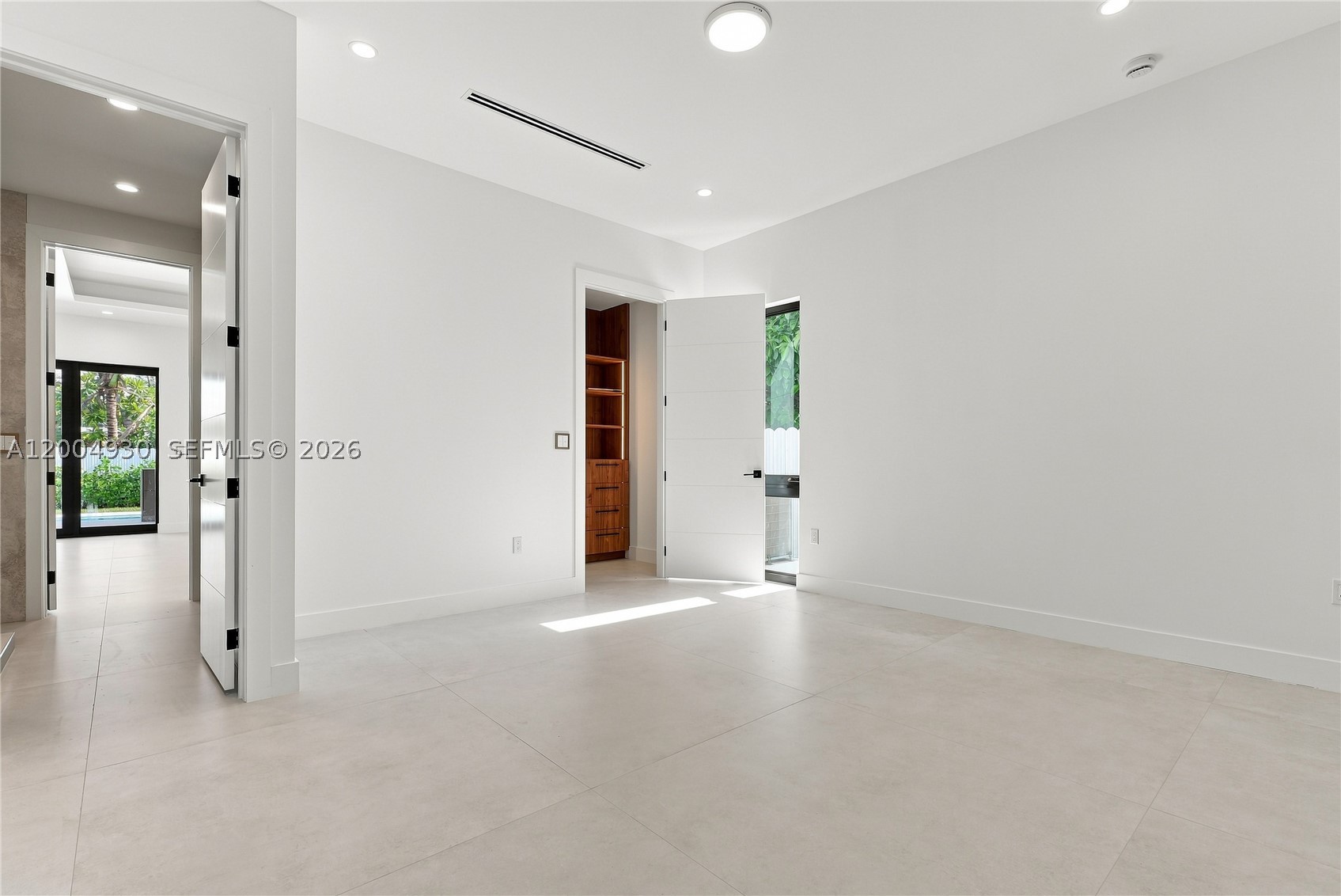 6449 SW 28th St, Miami FL 33155