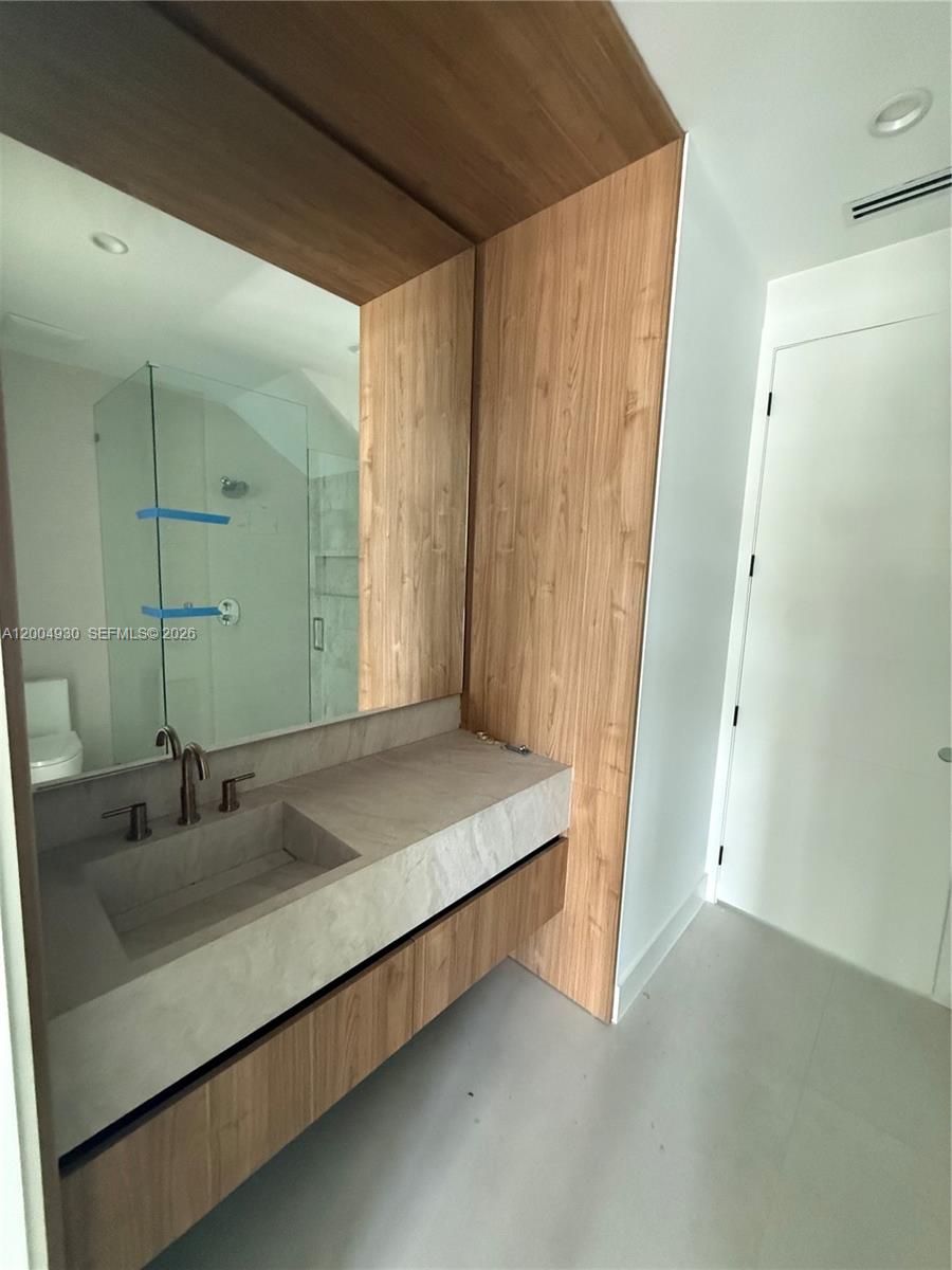 6449 SW 28th St, Miami FL 33155