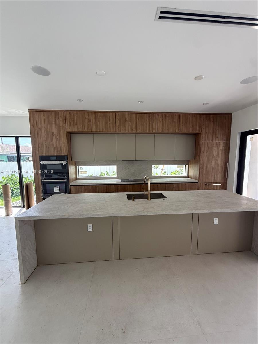 6449 SW 28th St, Miami FL 33155
