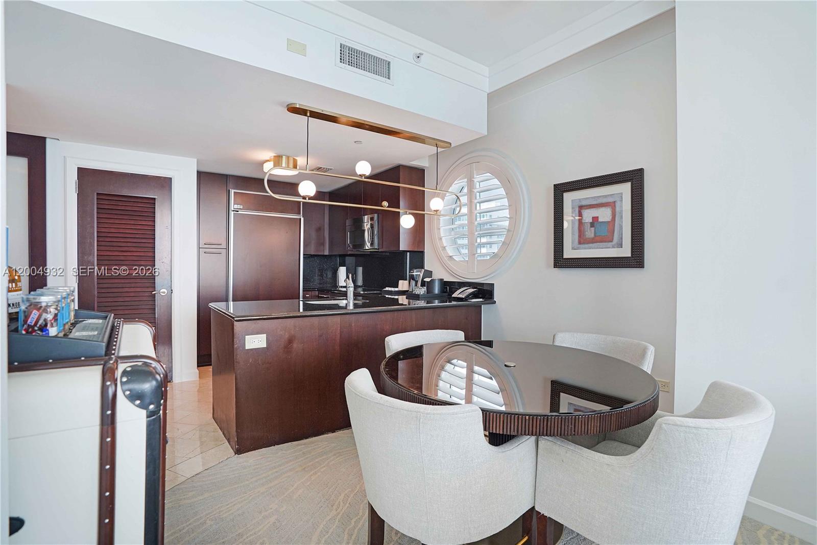 4391 Collins Ave #709, Miami Beach FL 33140
