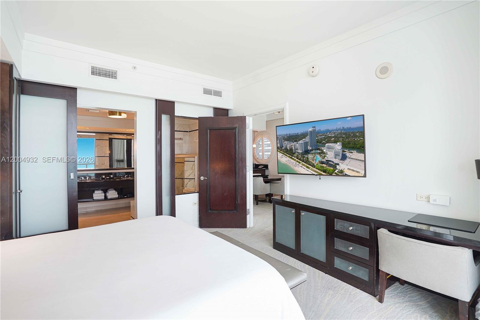 4391 Collins Ave #709, Miami Beach FL 33140