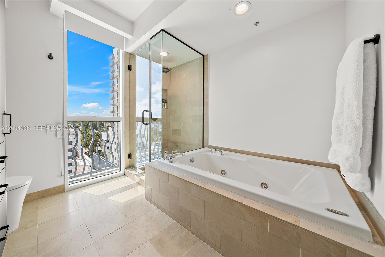 1500 Ocean Dr #607, Miami Beach FL 33139