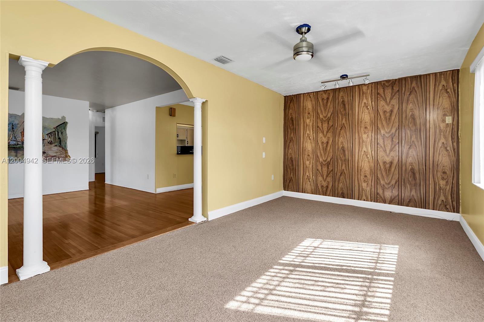 3694 NW 20th St, Miami FL 33142
