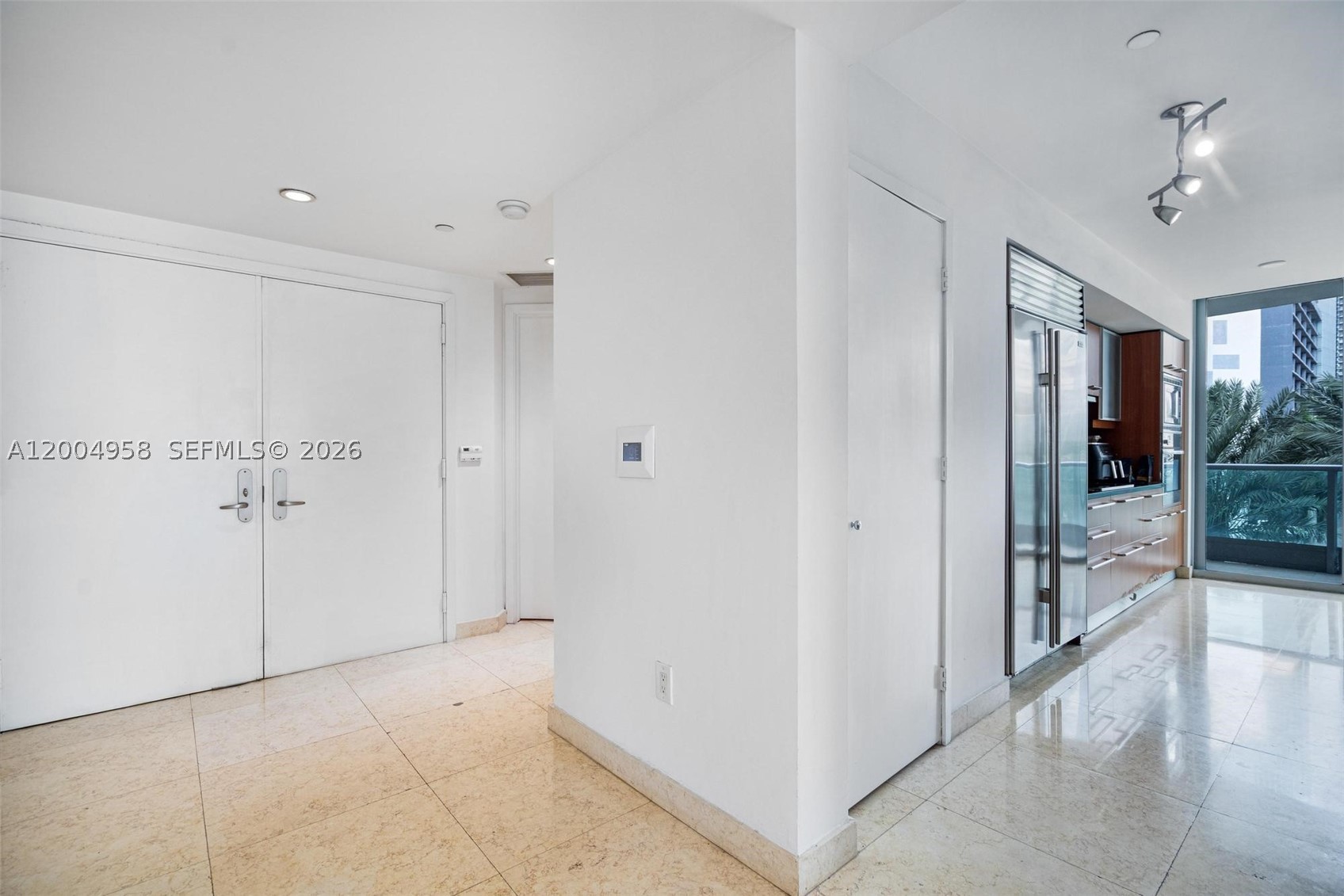 1331 Brickell Bay Dr #302, Miami FL 33131
