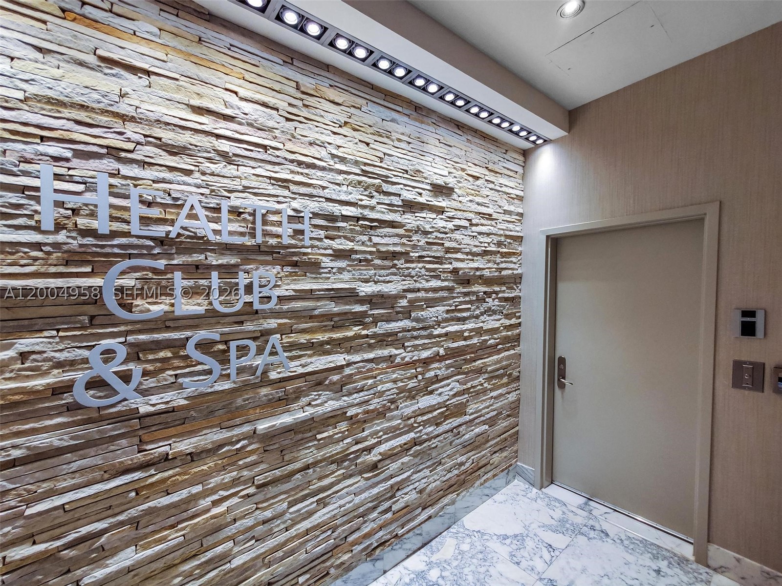 1331 Brickell Bay Dr #302, Miami FL 33131
