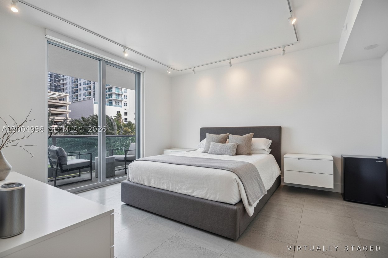 1331 Brickell Bay Dr #302, Miami FL 33131