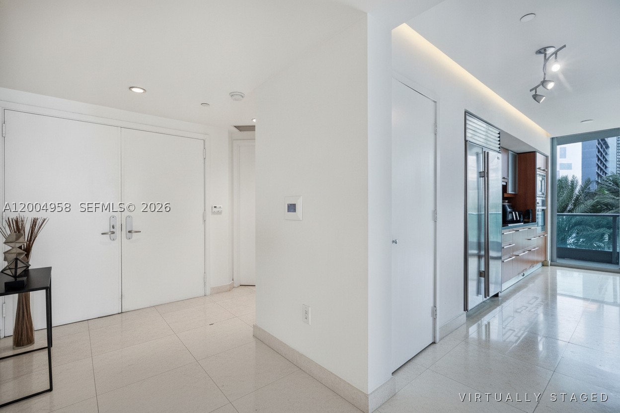 1331 Brickell Bay Dr #302, Miami FL 33131