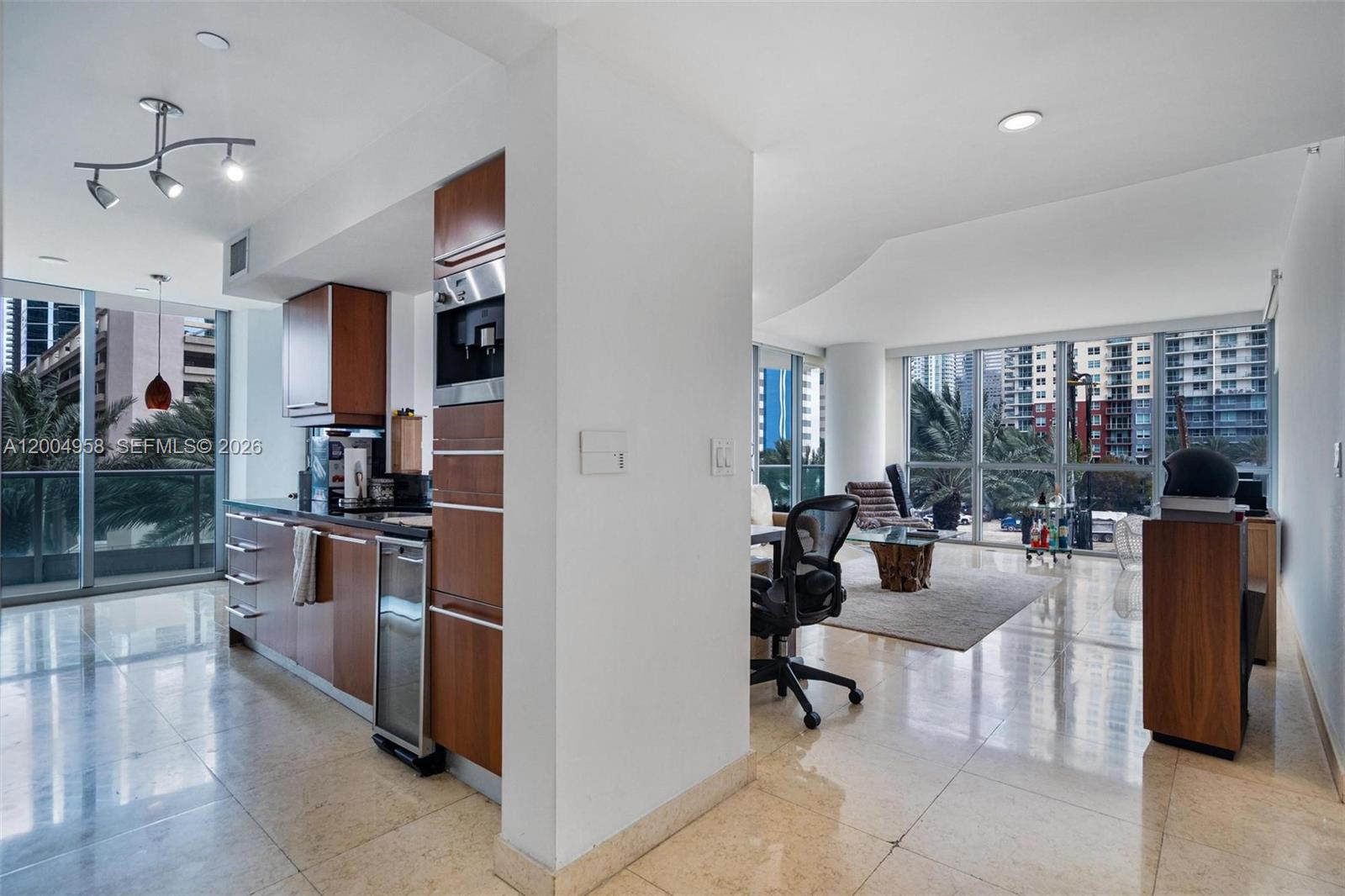 1331 Brickell Bay Dr #302, Miami FL 33131
