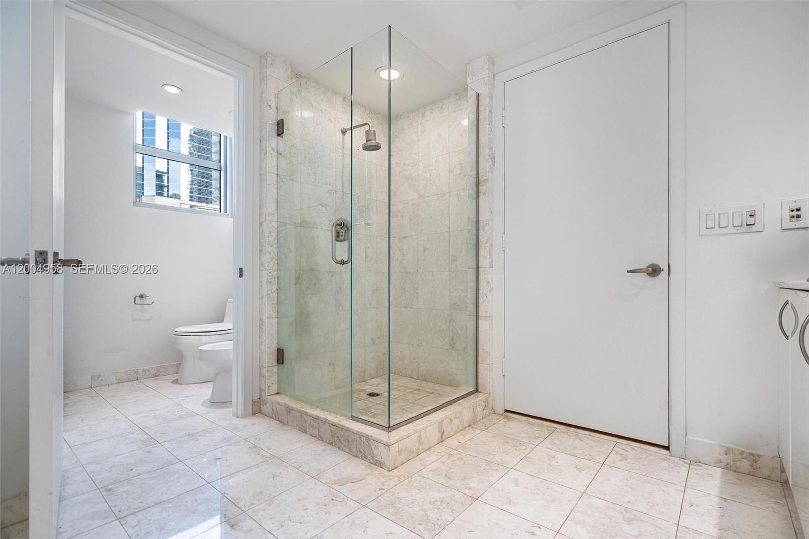 1331 Brickell Bay Dr #302, Miami FL 33131