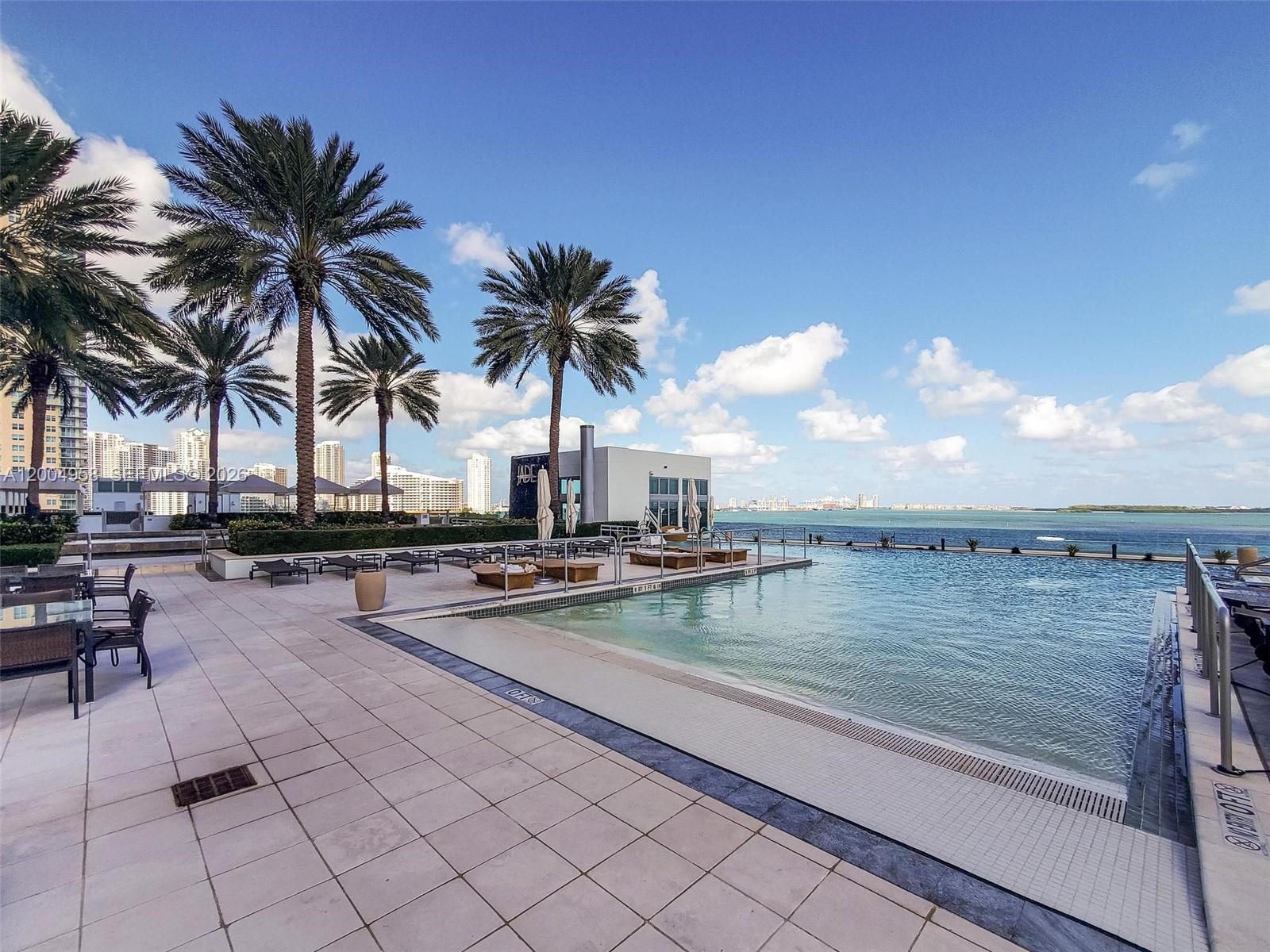 1331 Brickell Bay Dr #302, Miami FL 33131