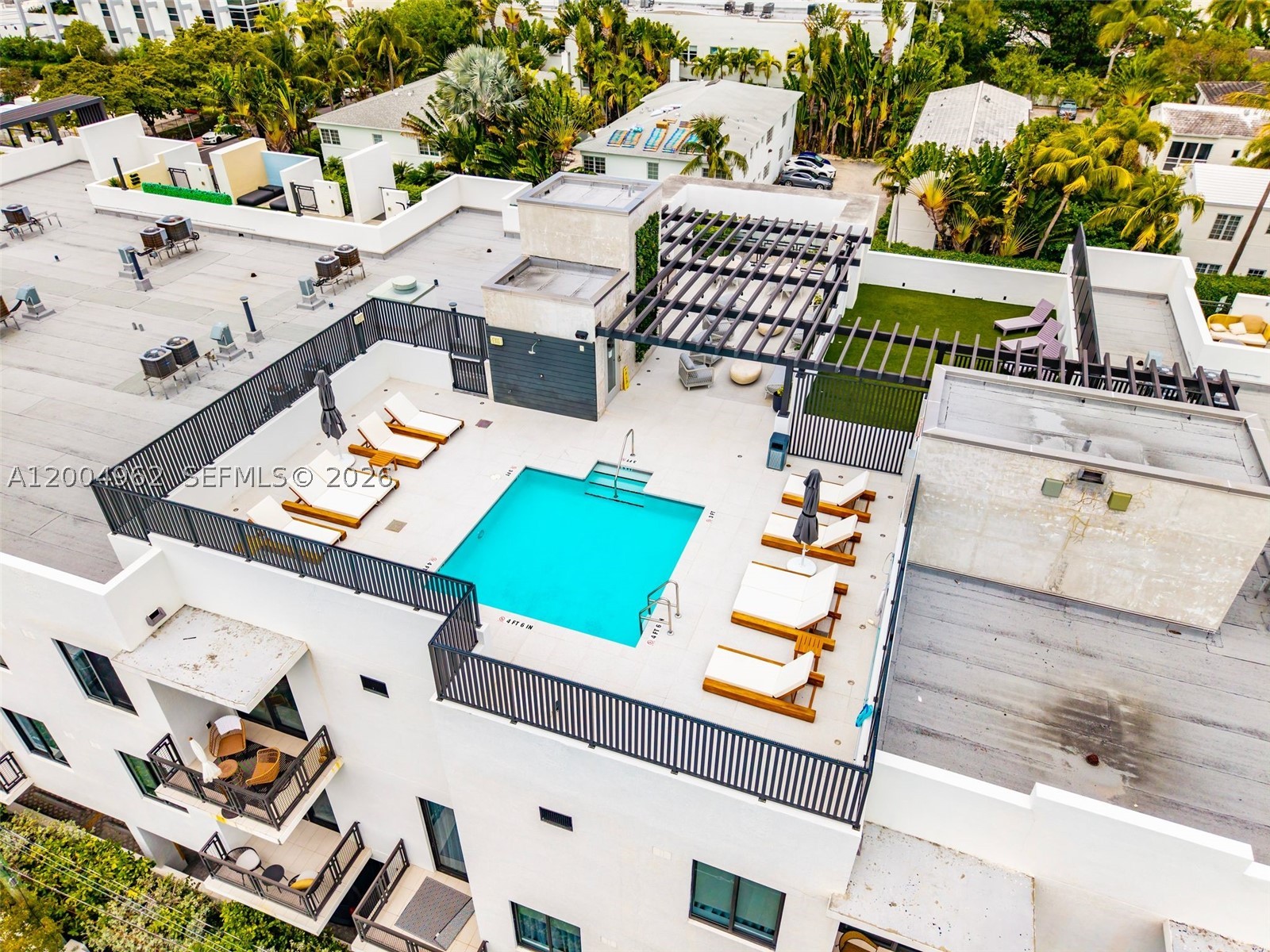 1030 15th St #321, Miami Beach FL 33139