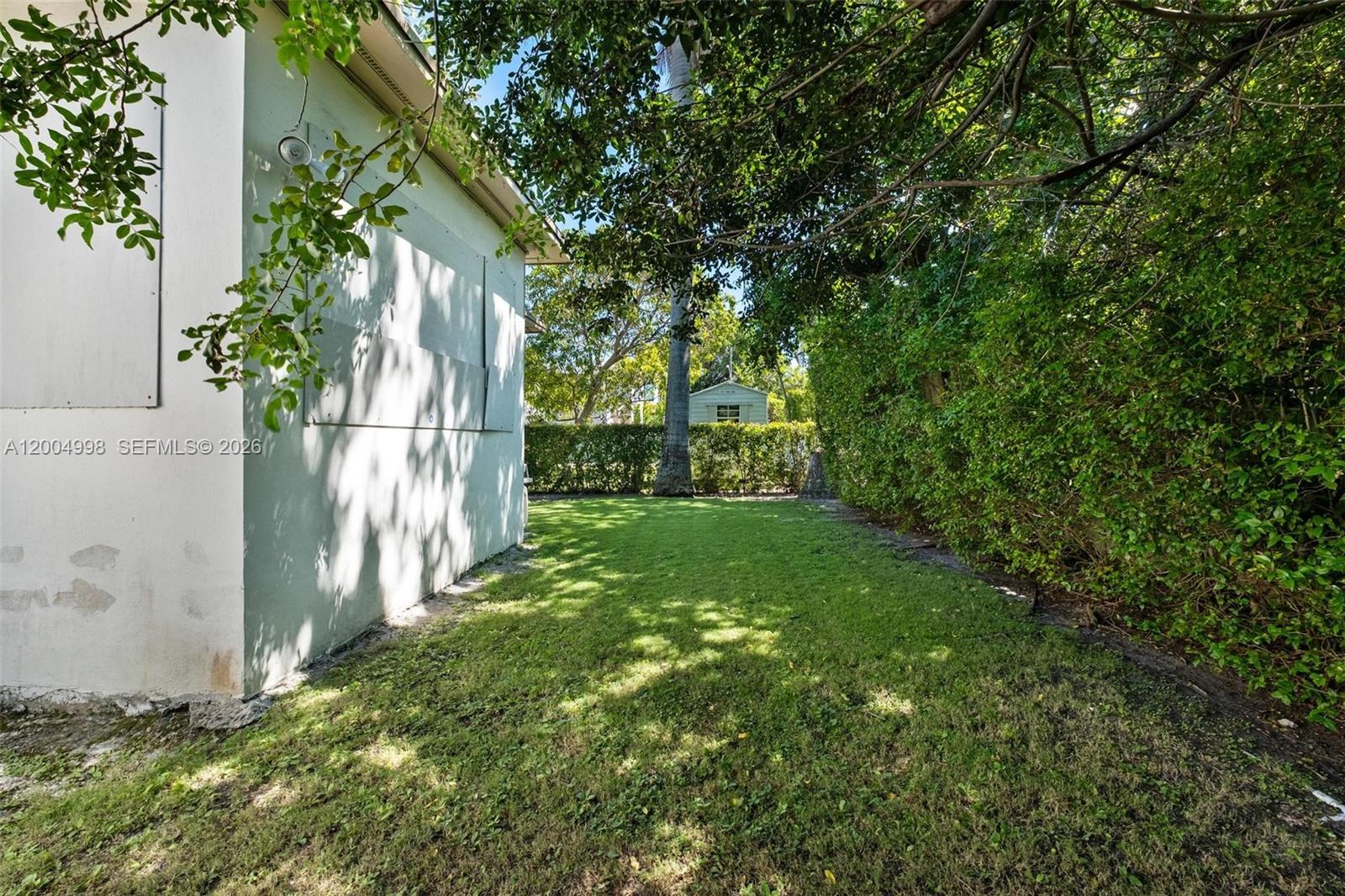 9516 Byron Ave, Surfside FL 33154