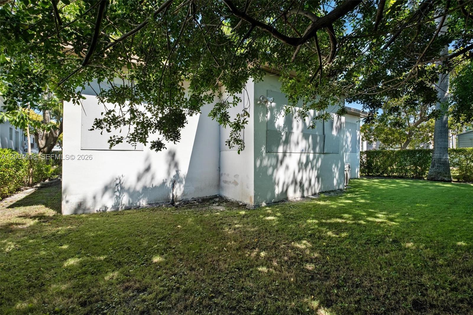 9516 Byron Ave, Surfside FL 33154