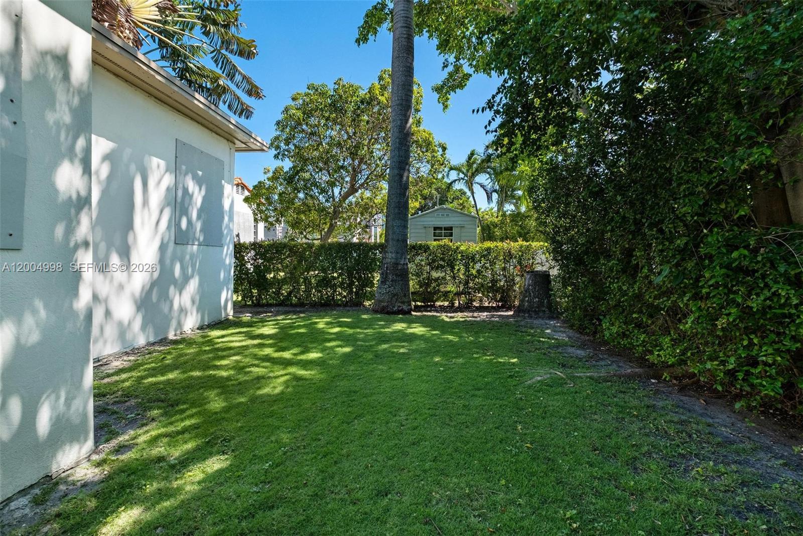 9516 Byron Ave, Surfside FL 33154