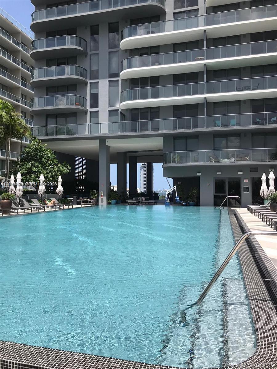 121 NE 34 St #2215, Miami FL 33137