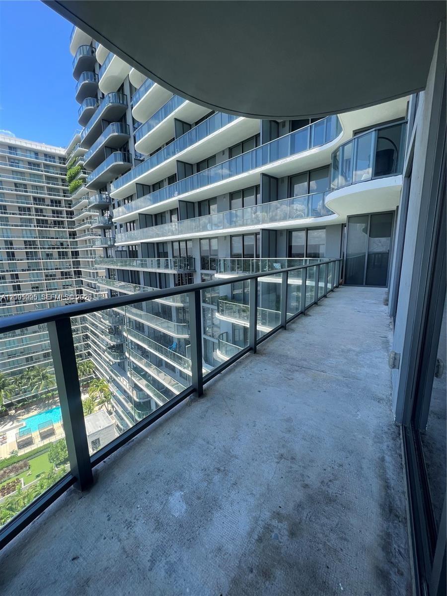 121 NE 34 St #2215, Miami FL 33137