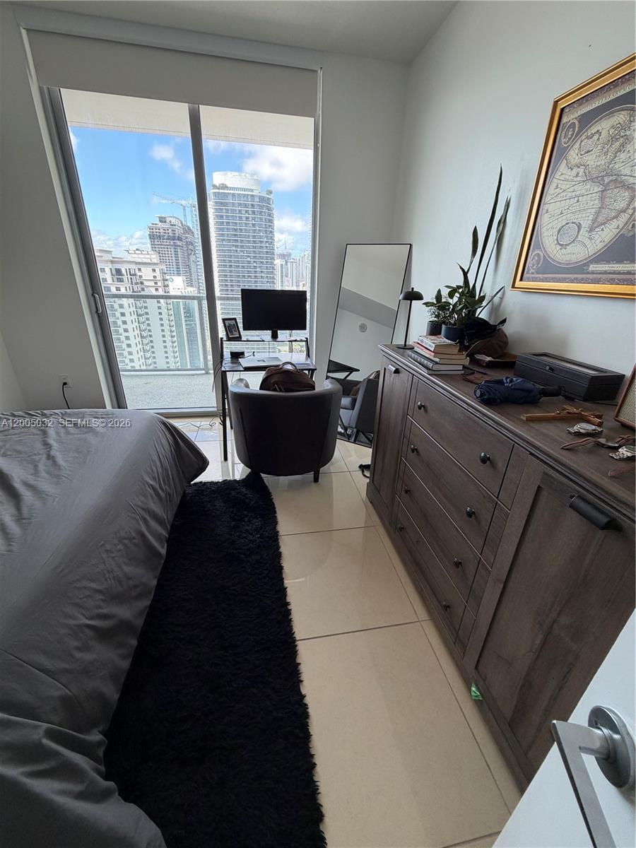 1111 SW 1st Ave #LPH3820-, Miami FL 33130