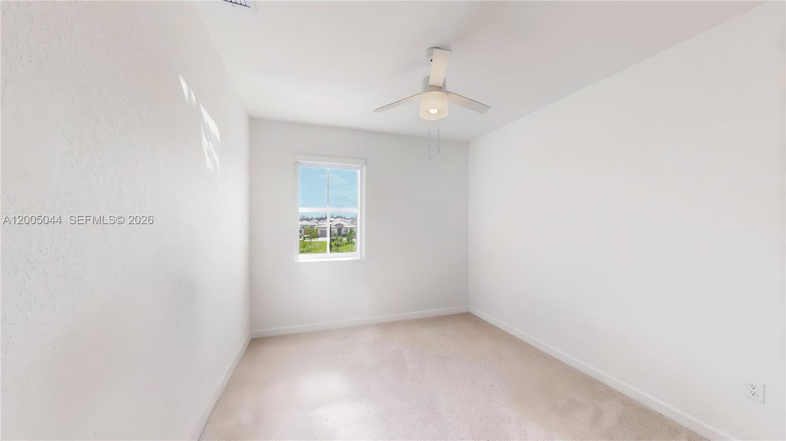 2333 SE 28th Ct, Homestead FL 33035