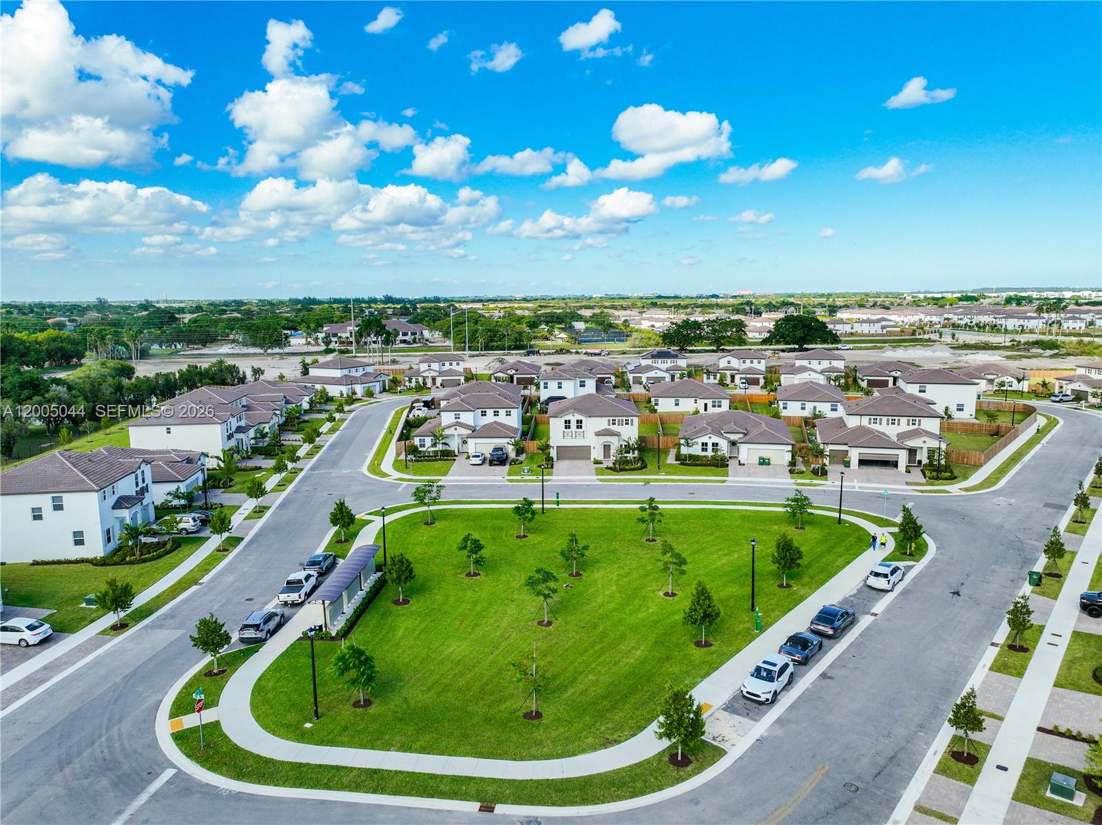 2333 SE 28th Ct, Homestead FL 33035