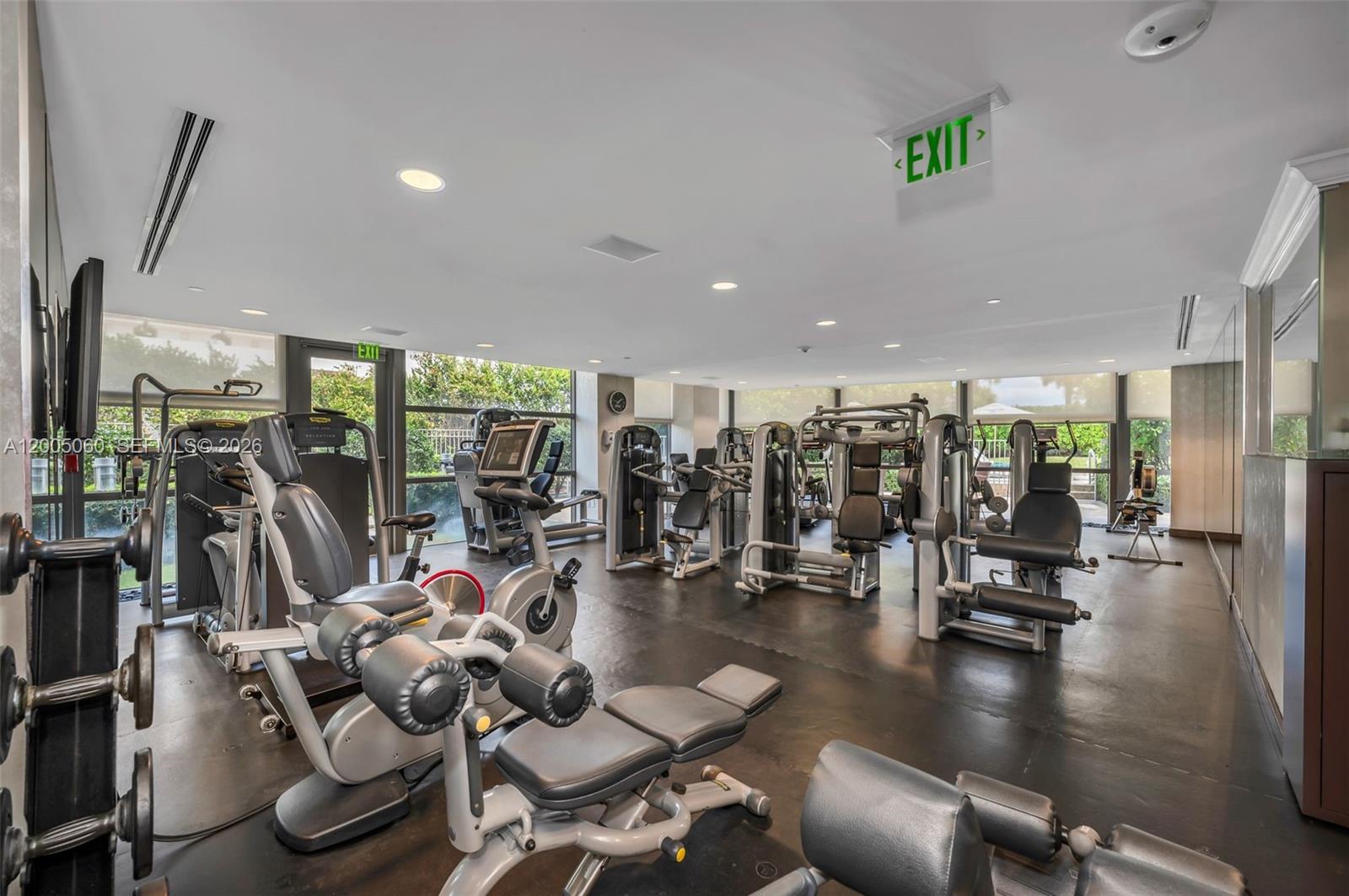 5875 Collins Ave #604, Miami Beach FL 33140