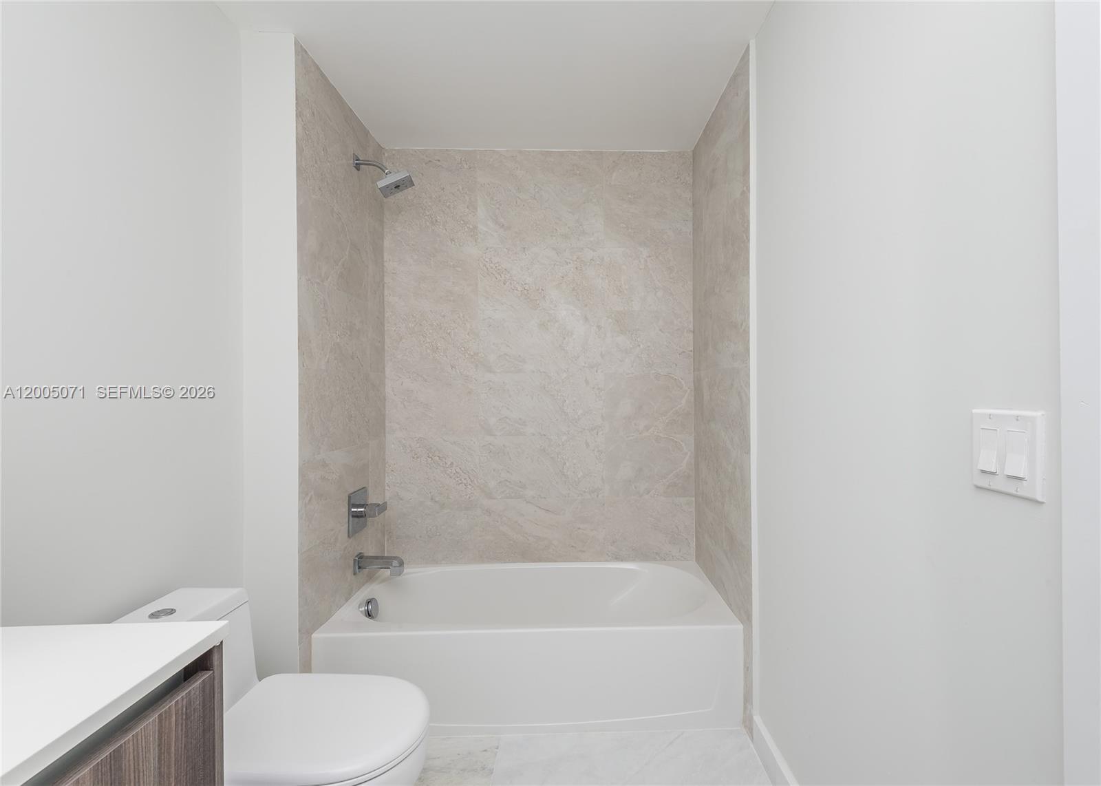 488 NE 18th St #2512, Miami FL 33132