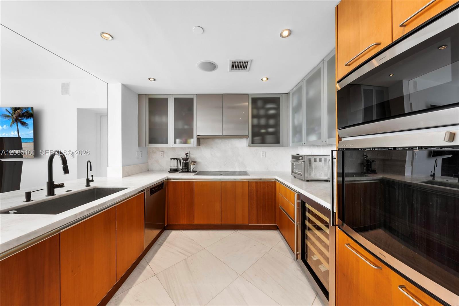 520 West Ave #2202, Miami Beach FL 33139