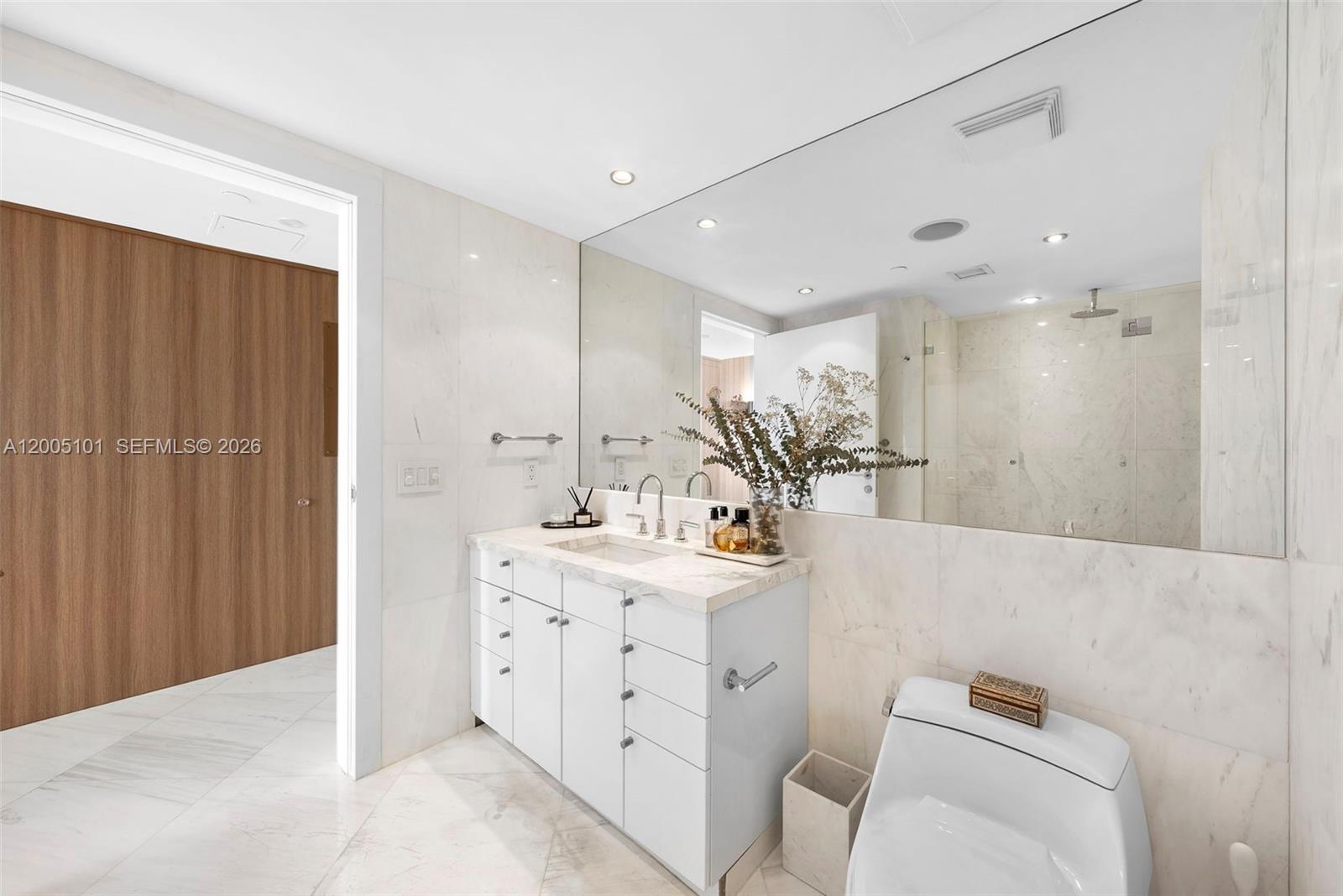 520 West Ave #2202, Miami Beach FL 33139
