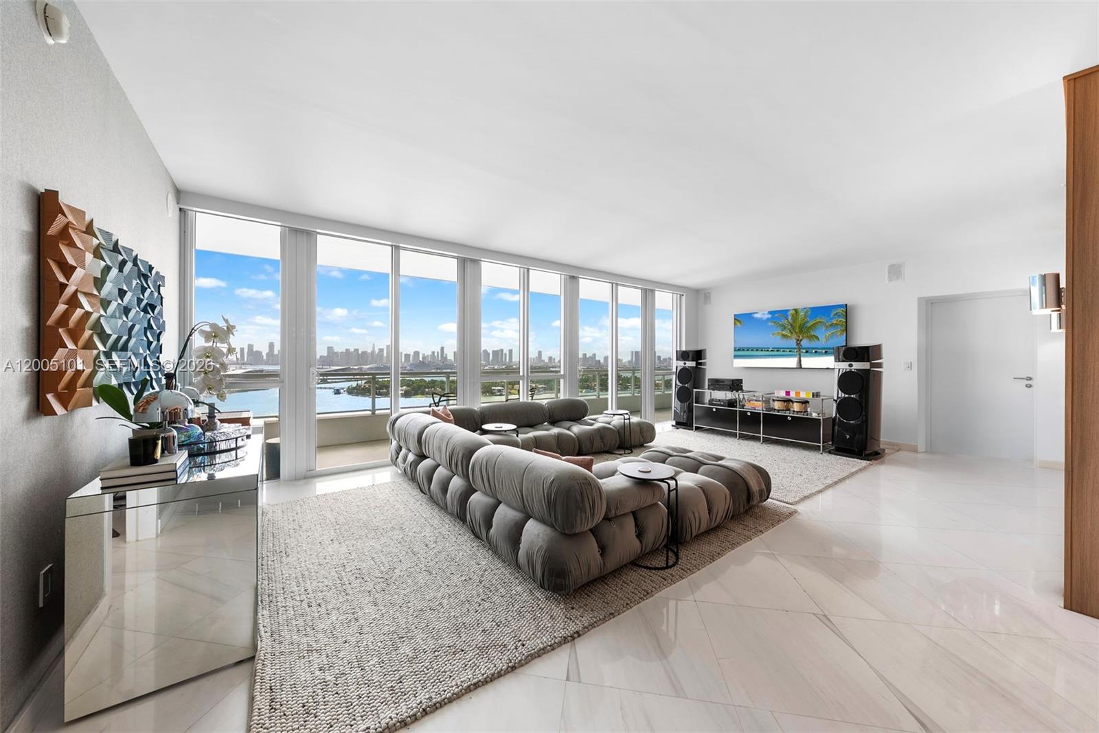 520 West Ave #2202, Miami Beach FL 33139