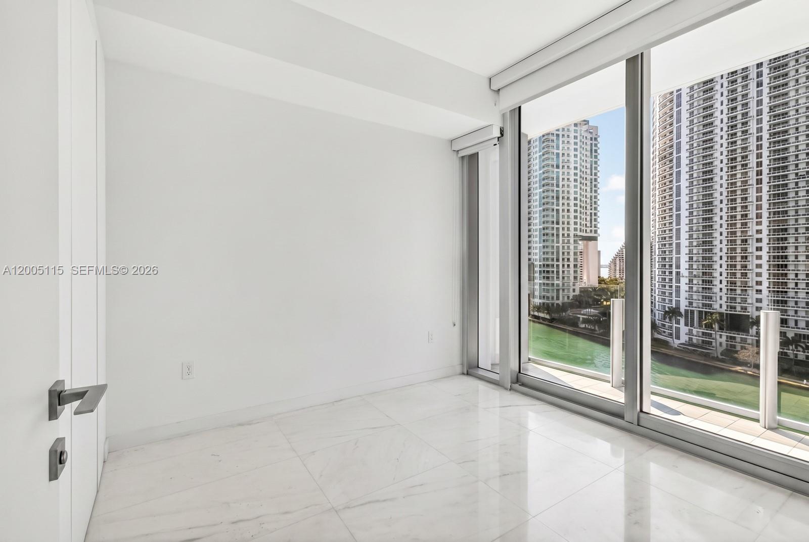 300 Biscayne Blvd Way #1002, Miami FL 33131