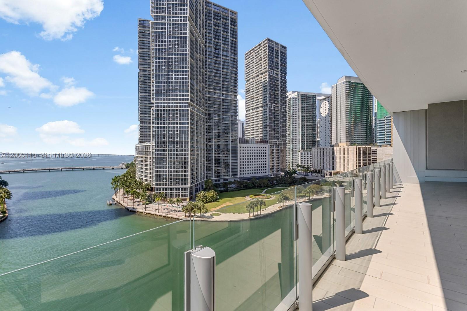 300 Biscayne Blvd Way #1002, Miami FL 33131