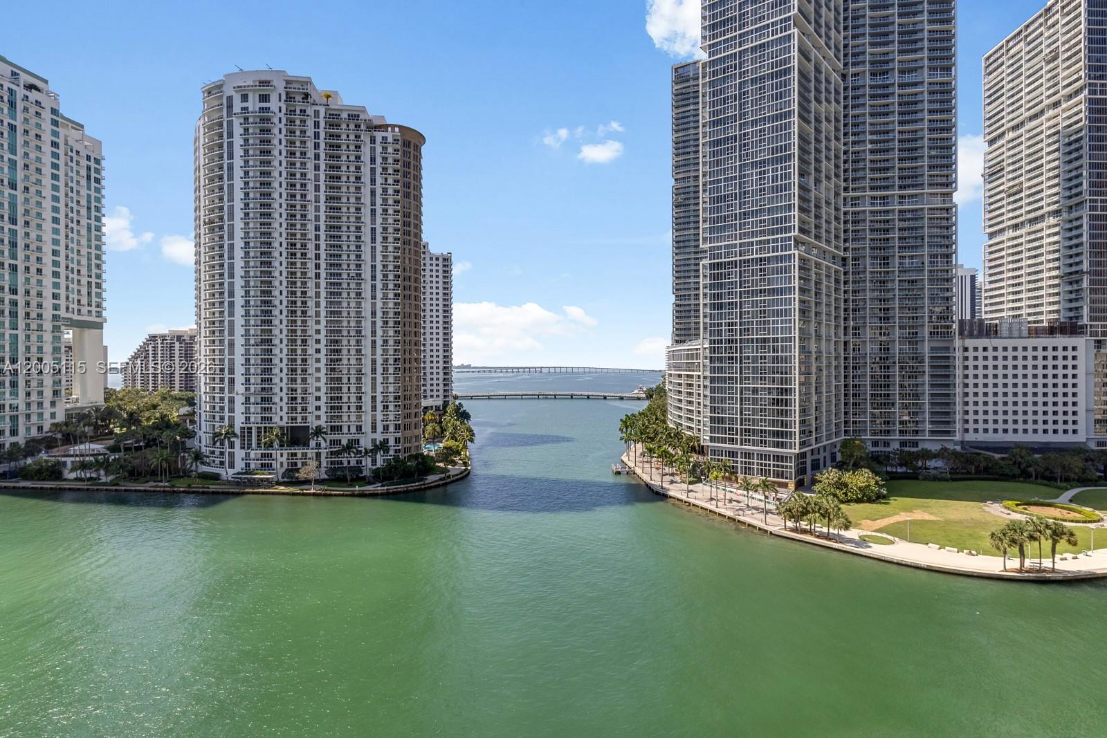 300 Biscayne Blvd Way #1002, Miami FL 33131