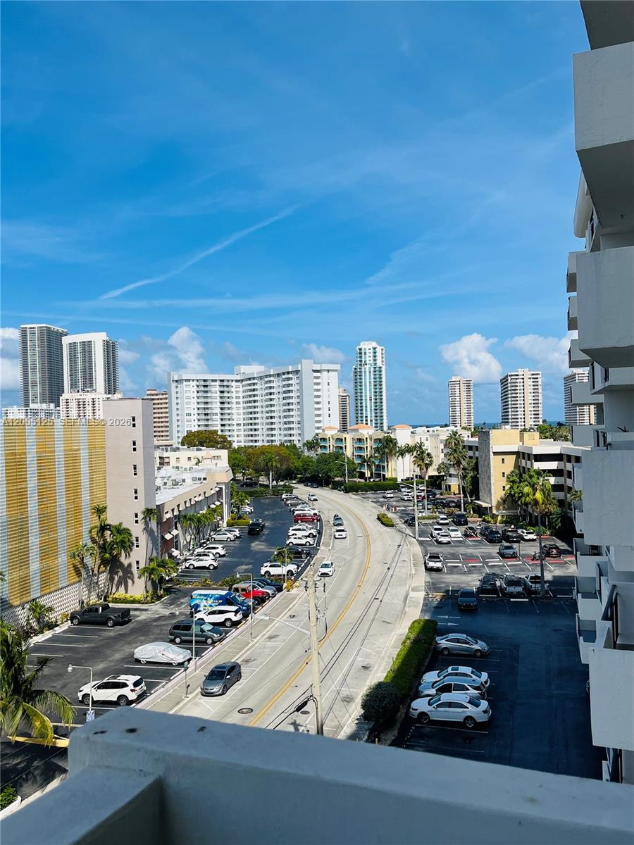 401 Golden Isles Dr #716, Hallandale Beach FL 33009