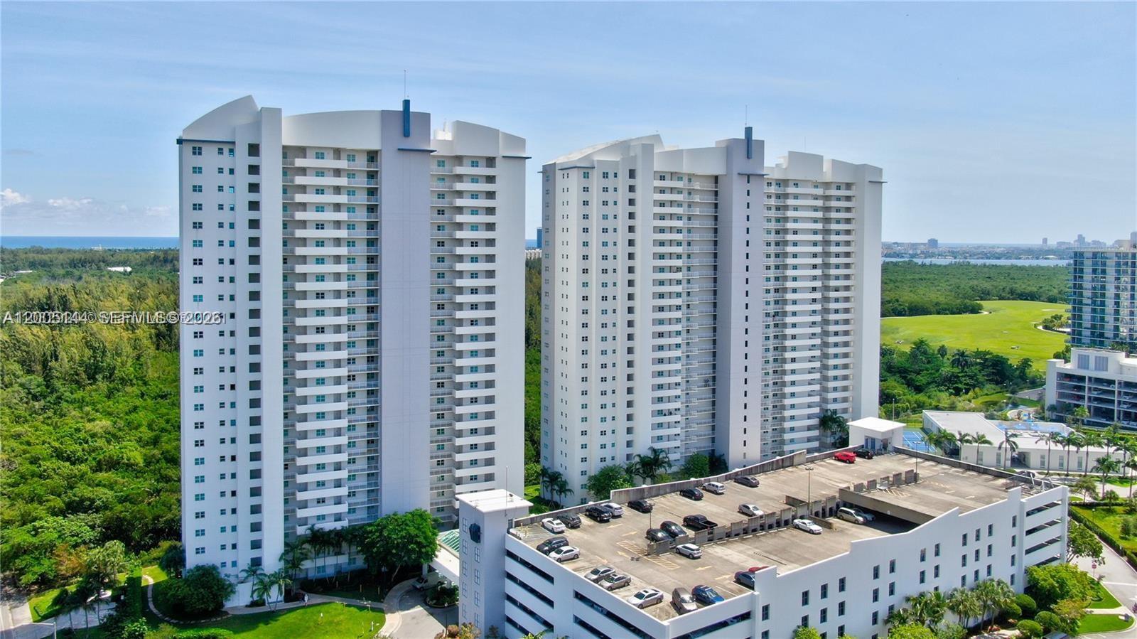 15051 Royal Oaks Ln #503, North Miami FL 33181