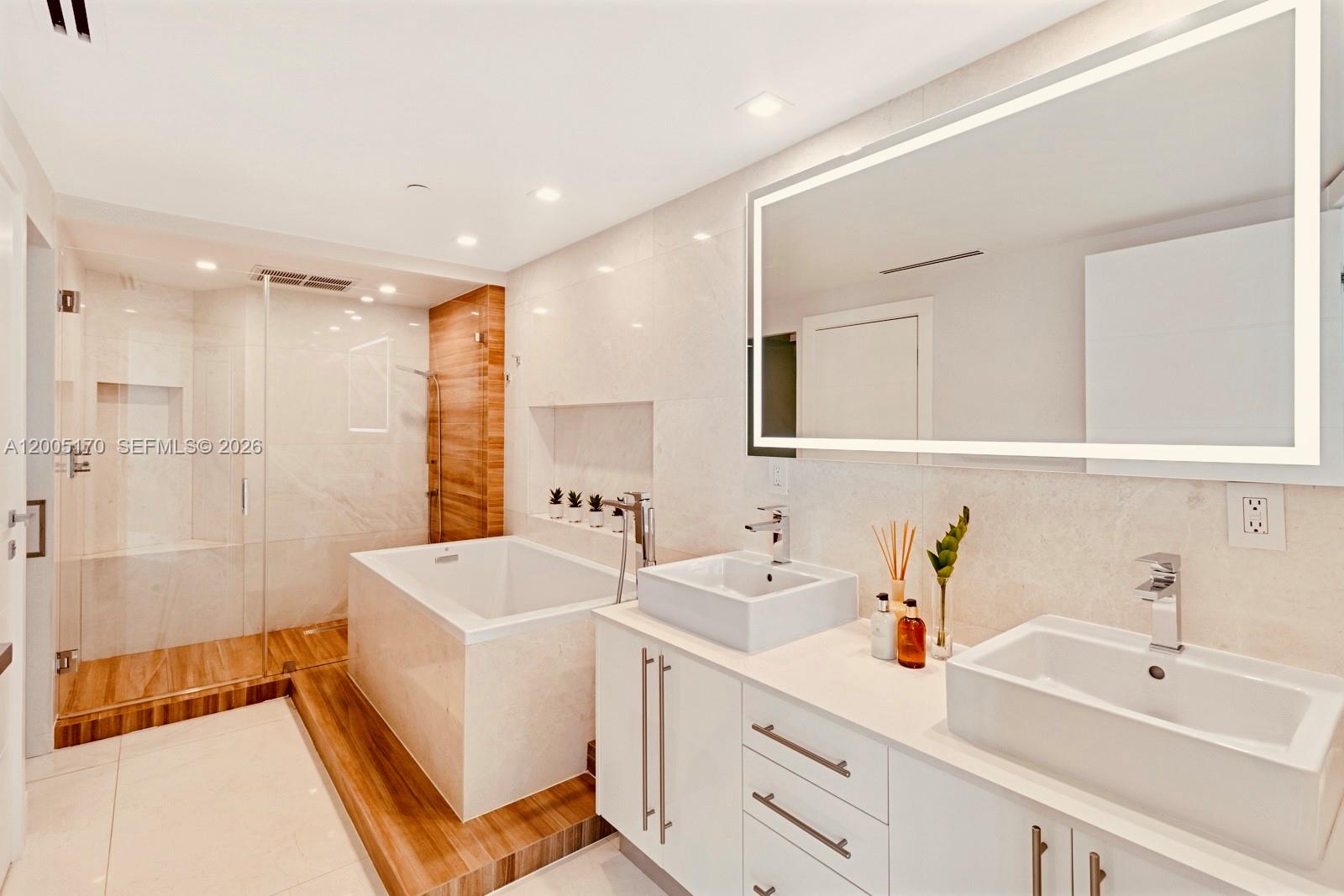 2127 Brickell Ave #1505, Miami FL 33129